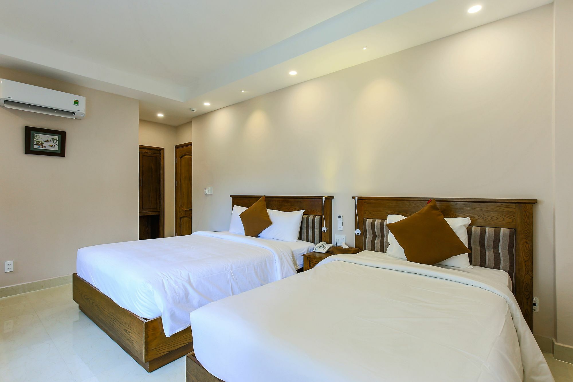 הו צ'י מין סיטי Hoang Lan Hotel מראה חיצוני תמונה