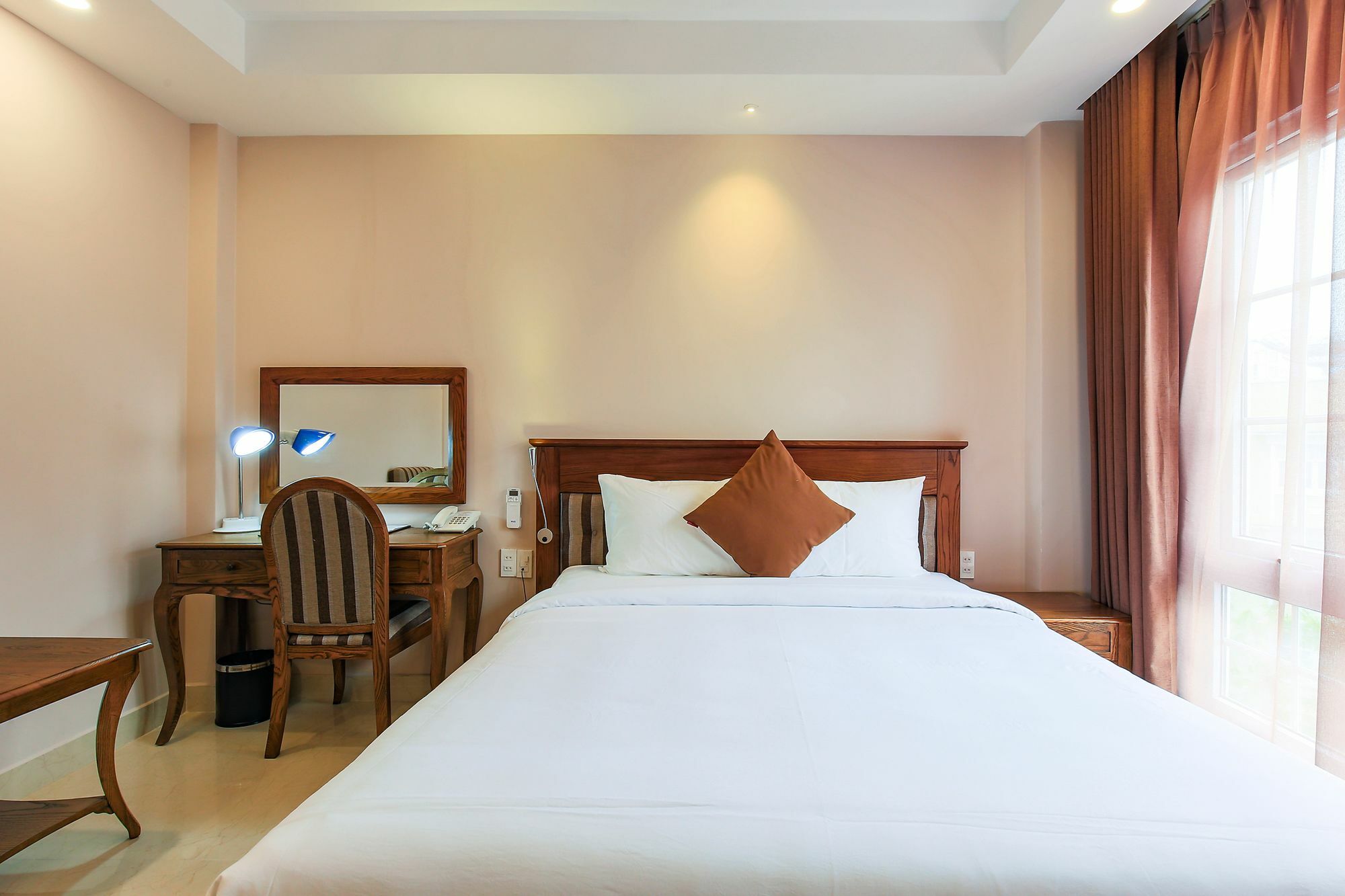 הו צ'י מין סיטי Hoang Lan Hotel מראה חיצוני תמונה