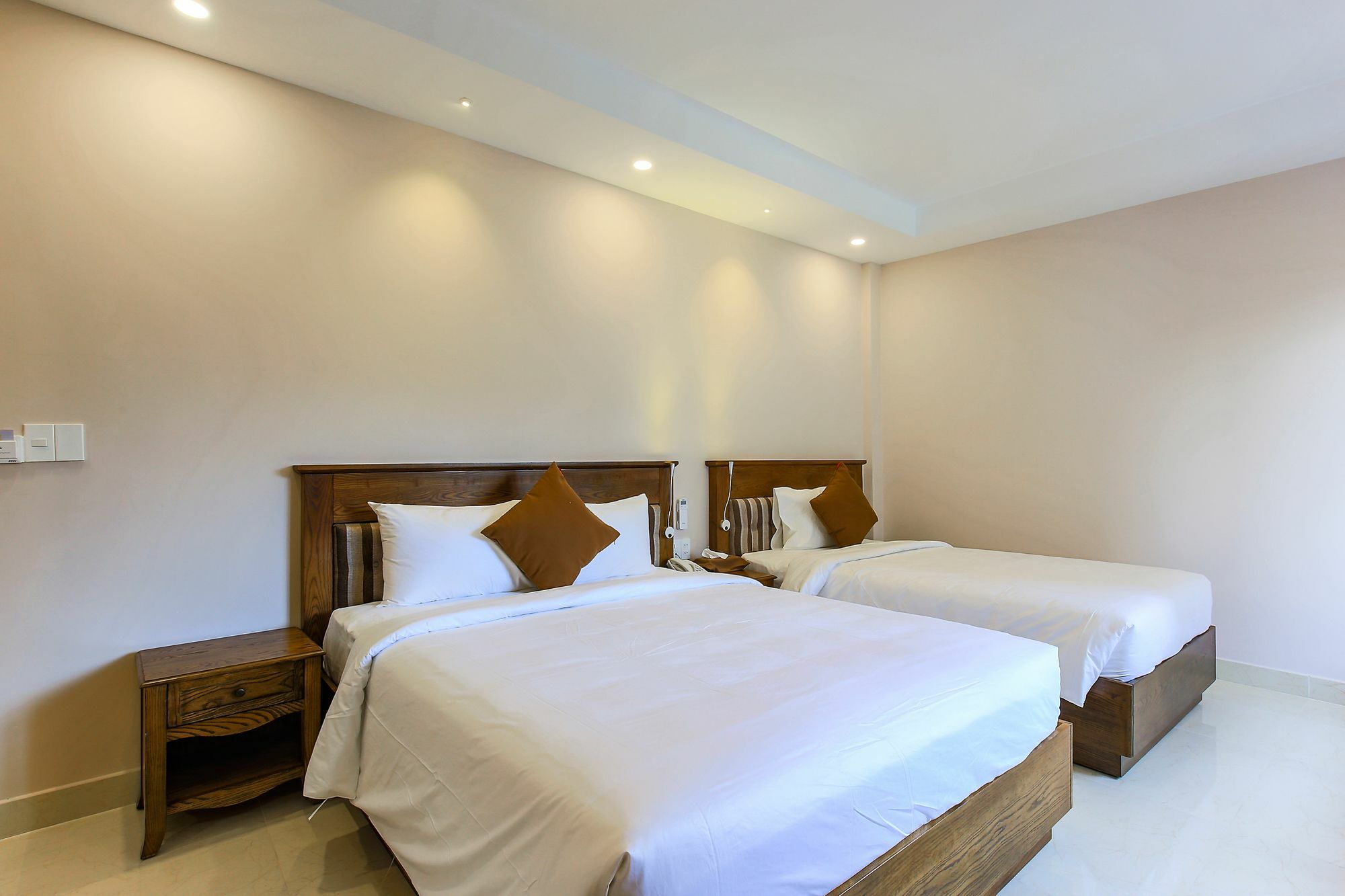 הו צ'י מין סיטי Hoang Lan Hotel מראה חיצוני תמונה